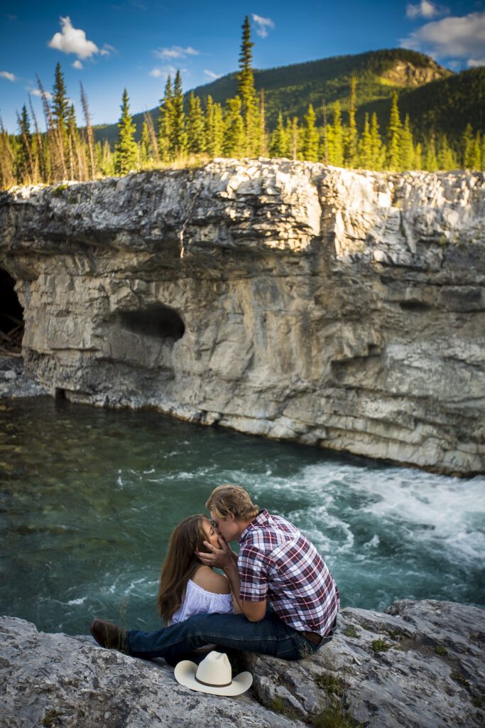 A romantic and adventurous engagement photo in Alberta, Canada