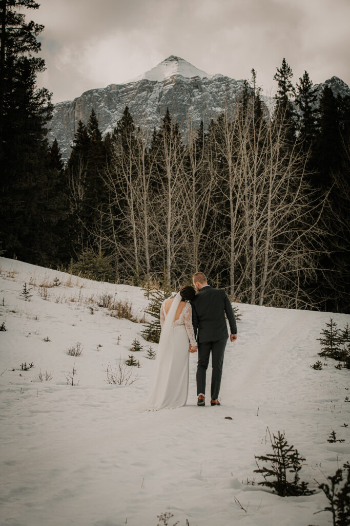 Romantic winter elopement in Canmore